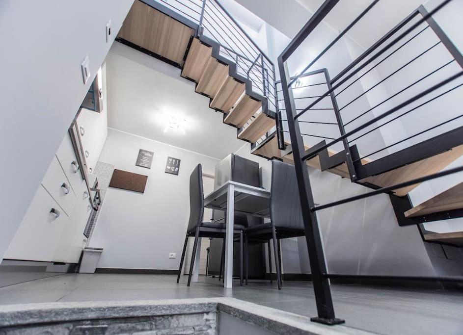 Apartamento Modern Loft Center Of Turin + Jacuzzi 30M Metro Collegno Exterior foto