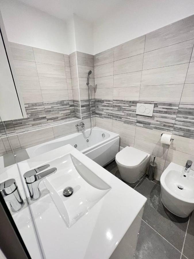 Apartamento Modern Loft Center Of Turin + Jacuzzi 30M Metro Collegno Exterior foto